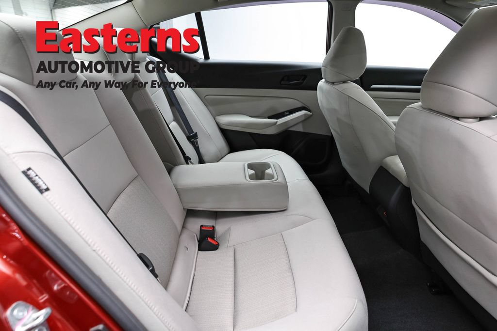 Used 2023 Nissan Altima 2.5 SV w/ SV Premium Package AWD/4WD image 23