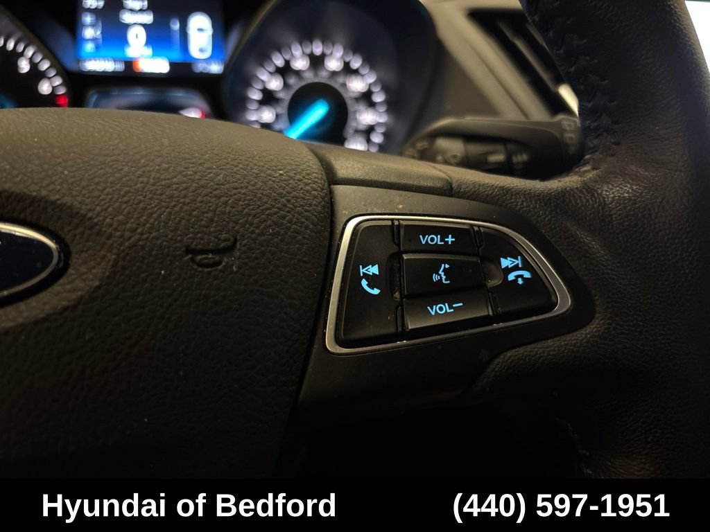Used 2018 Ford Escape Titanium AWD/4WD image 17
