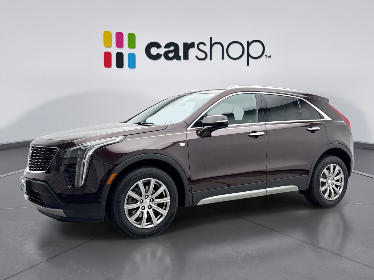 Used 2021 Cadillac XT4 Premium Luxury w/ Cold Weather Package FWD image 1