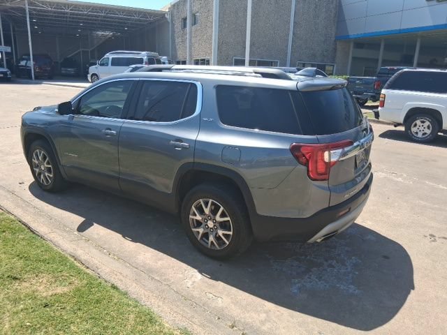 Used 2021 GMC Acadia SLT w/ LPO, Floor Liner Package FWD image 4