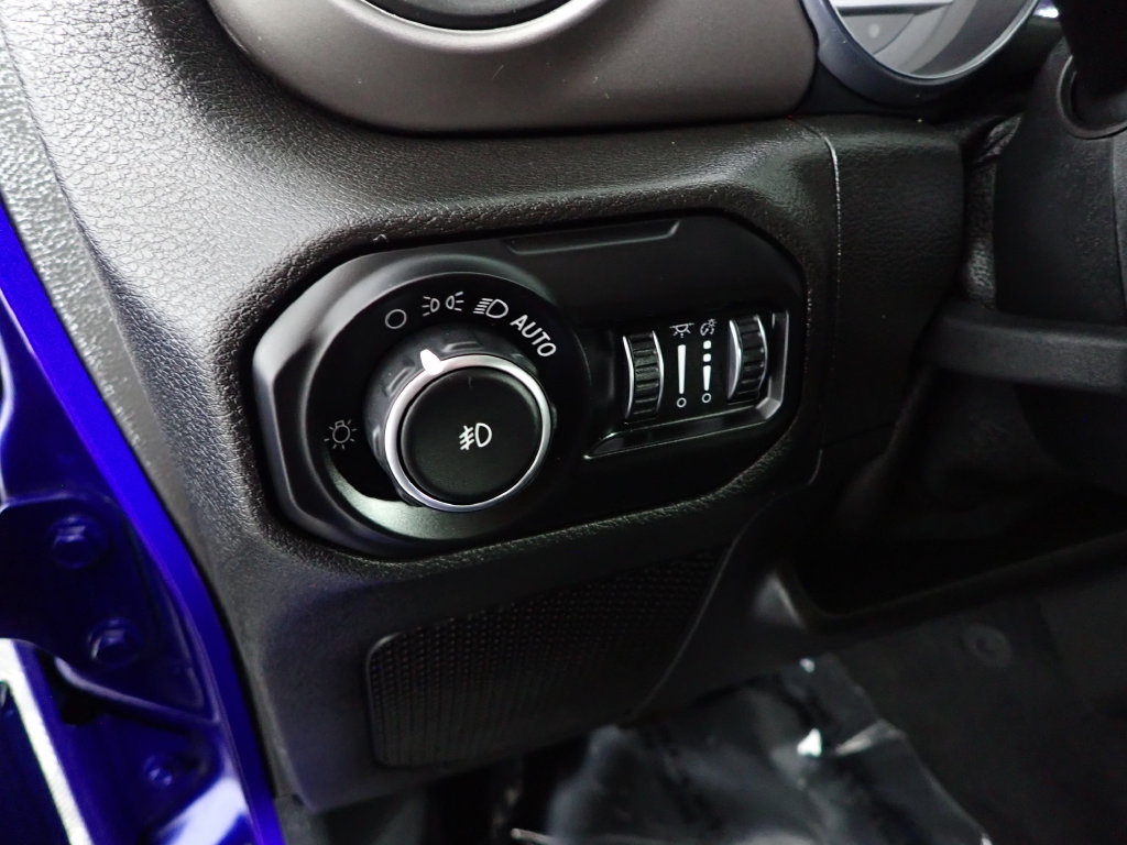 Used 2020 Jeep Wrangler Unlimited Sport AWD/4WD image 20