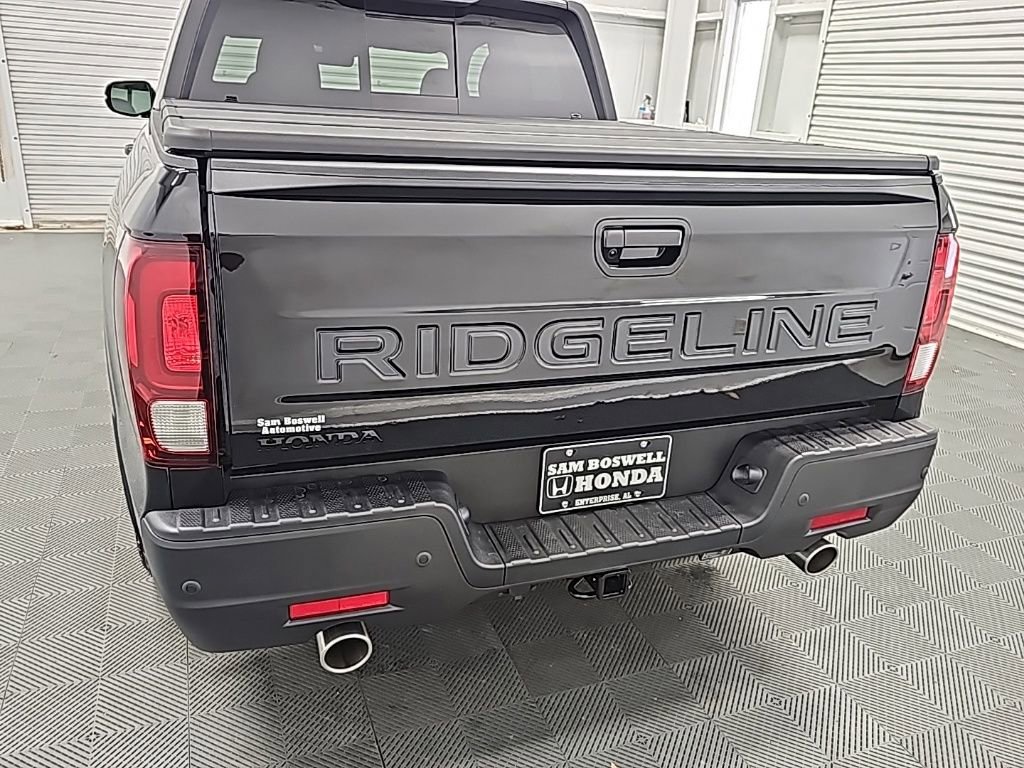 New 2026 Honda Ridgeline Black Edition image 7