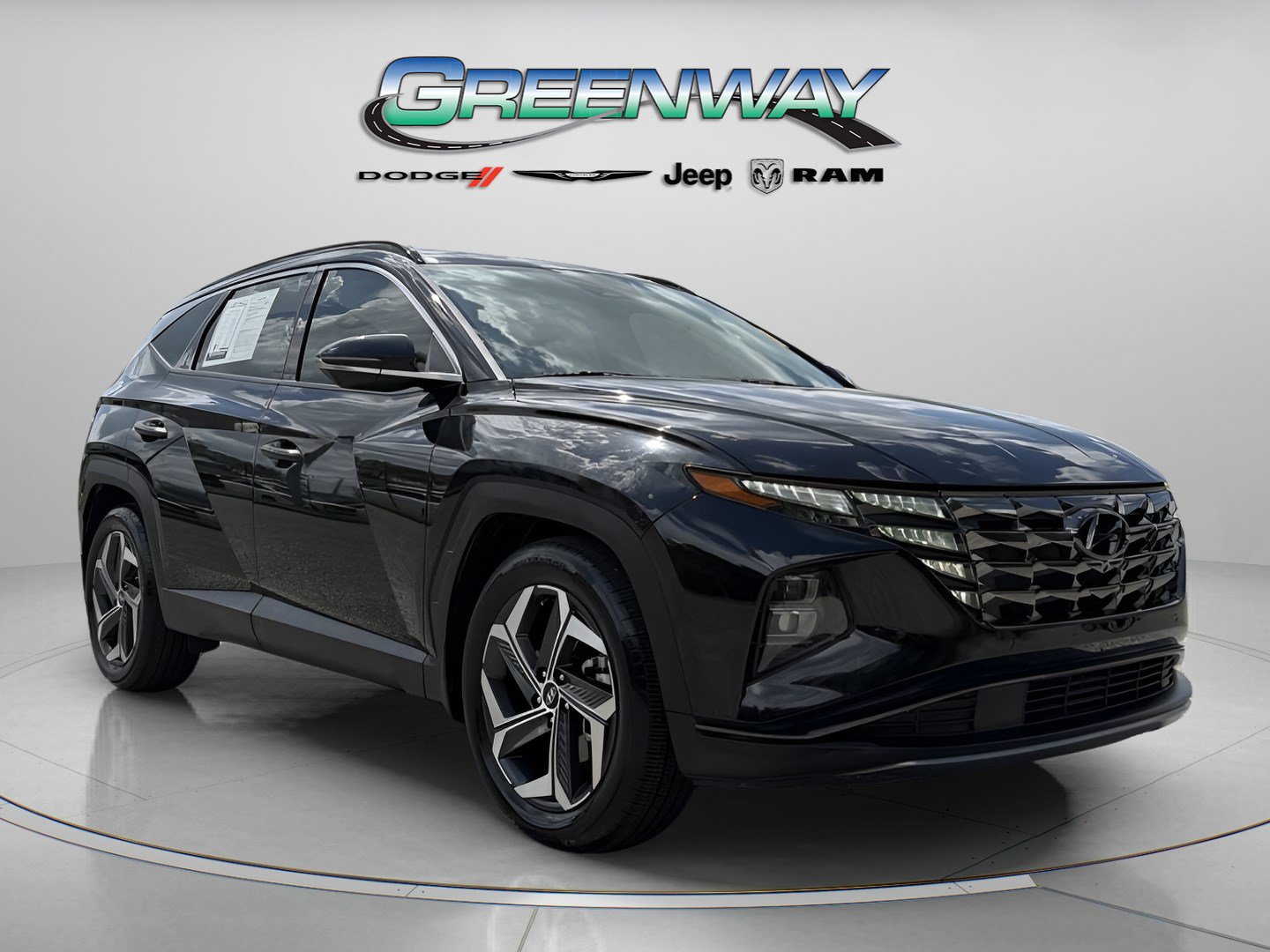 Used 2023 Hyundai Tucson Limited w/ Cargo Package FWD image 1