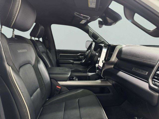 Used 2023 RAM 1500 Laramie AWD/4WD image 44