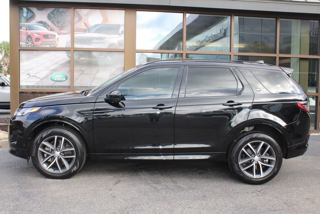 Certified 2025 Land Rover Discovery Sport S image 9