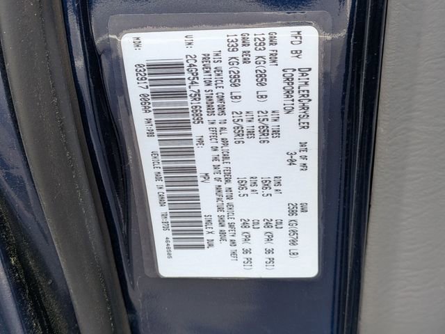 Used 2005 Chrysler Town & Country Touring image 24