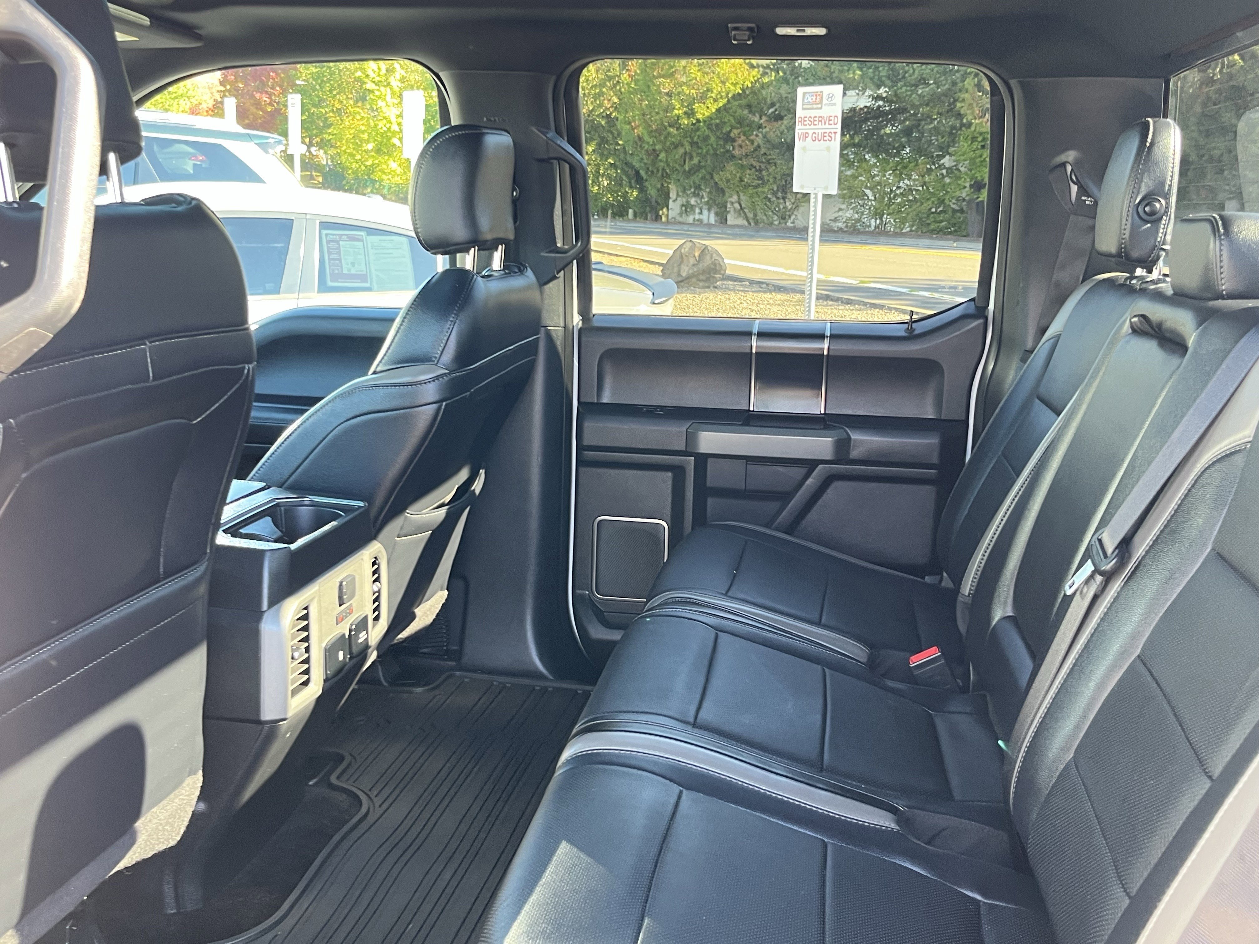 Used 2018 Ford F150 Raptor w/ Equipment Group 802A Luxury image 15