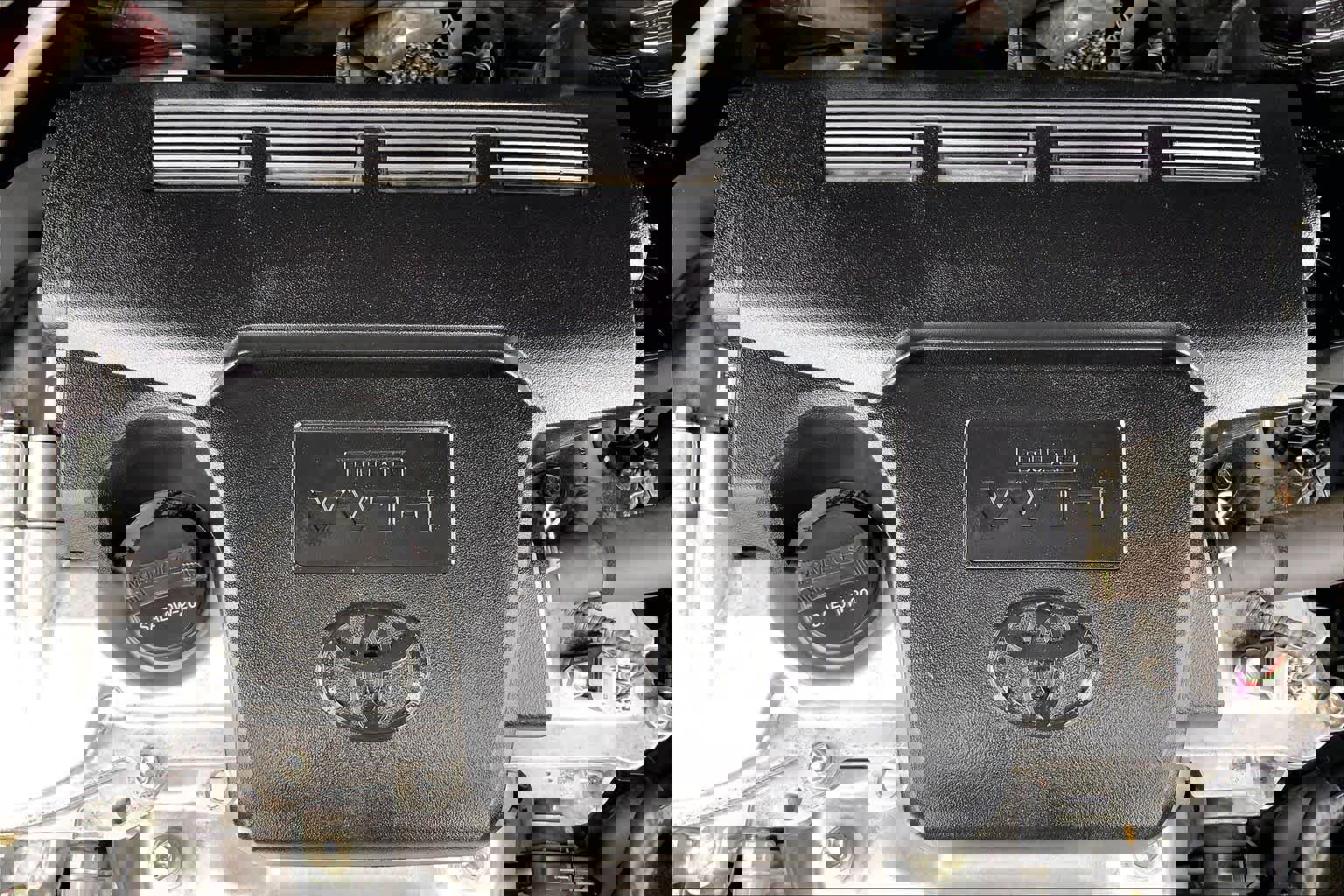 Used 2013 Toyota RAV4 XLE image 32