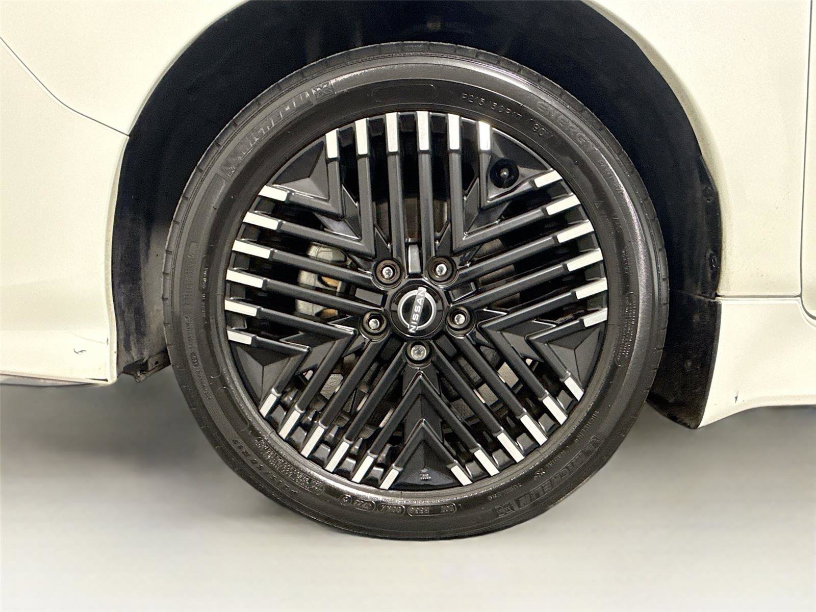 Used 2023 Nissan Leaf SV Plus image 19