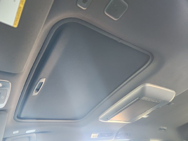 New 2026 Toyota Sienna Platinum AWD/4WD image 23