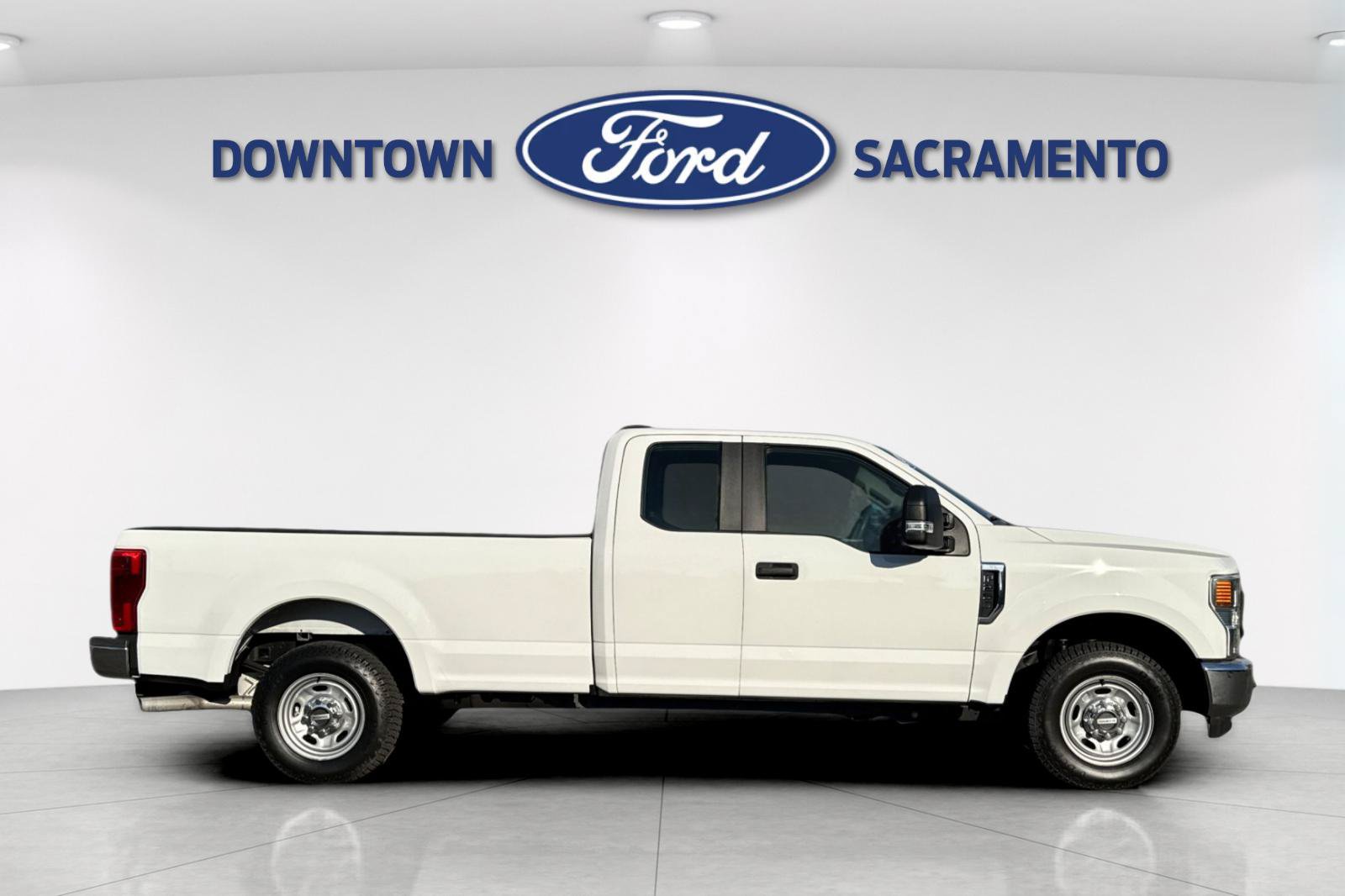 Used 2022 Ford F250 XL w/ Power Equipment Group RWD image 7