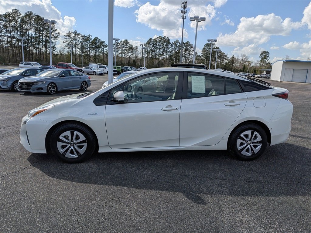 Used 2018 Toyota Prius Two w/ Prius Two Safety Plus Package image 7