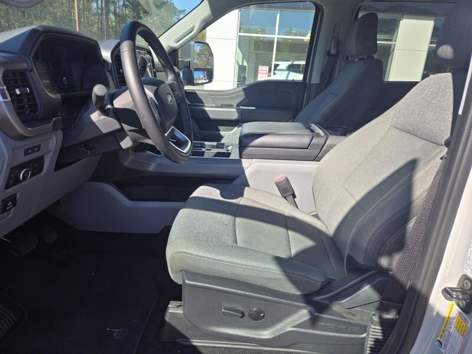 Used 2024 Ford F150 XLT w/ Mobile Office Package image 19