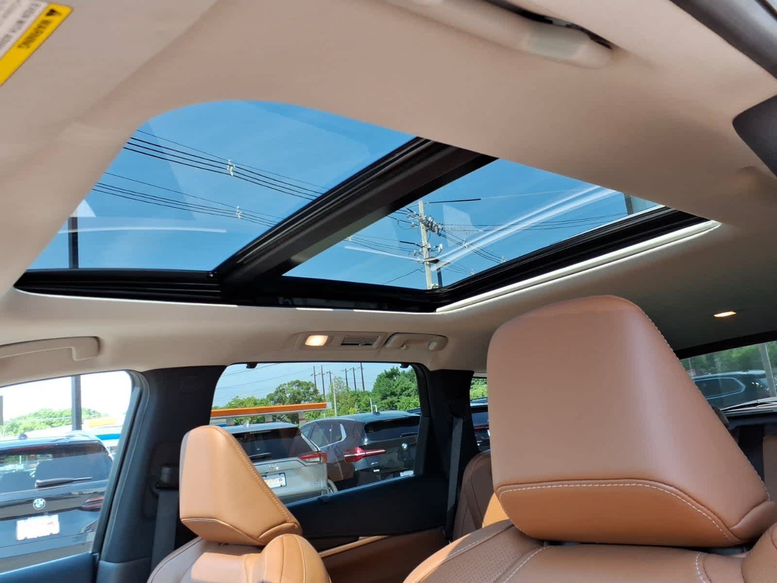 Certified 2023 INFINITI QX60 Sensory w/ Cargo Package AWD/4WD image 19