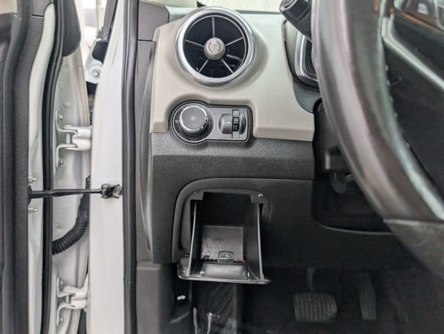 Used 2015 Chevrolet Trax LTZ image 11