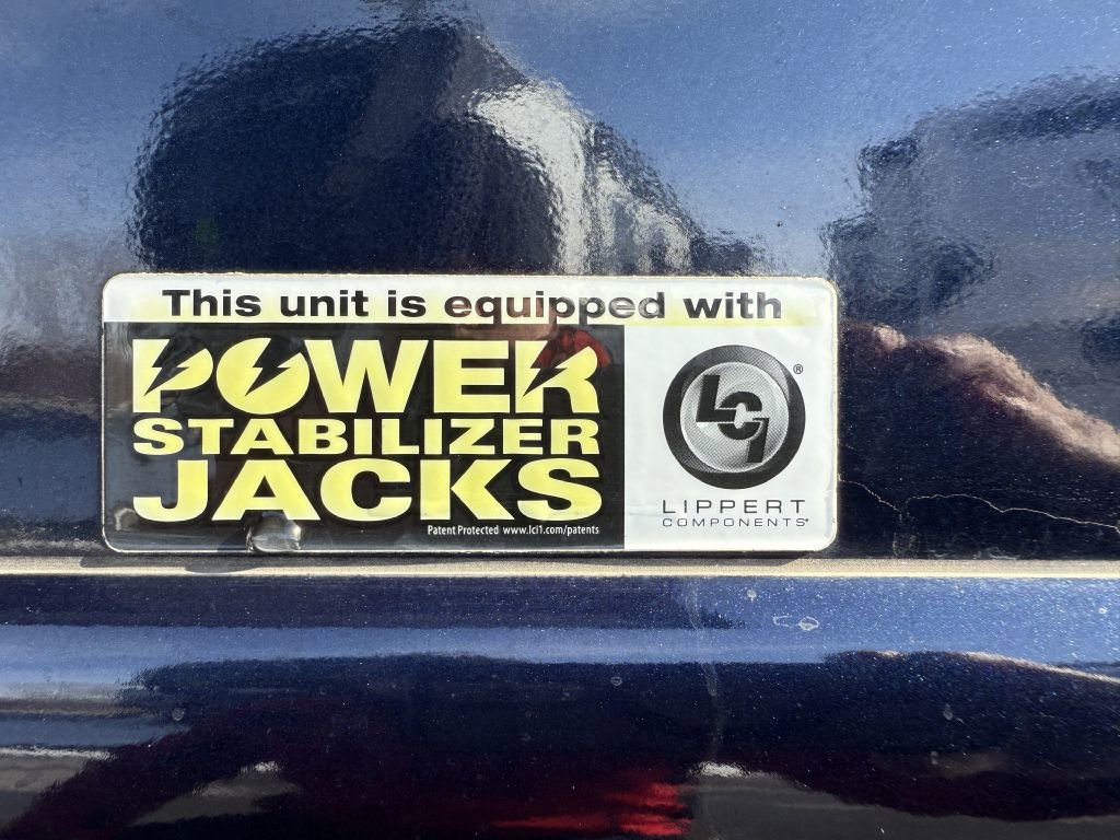 Used 2023 Ford E-450 and Econoline 450 Super Duty w/ Motorhome Prep Package image 13