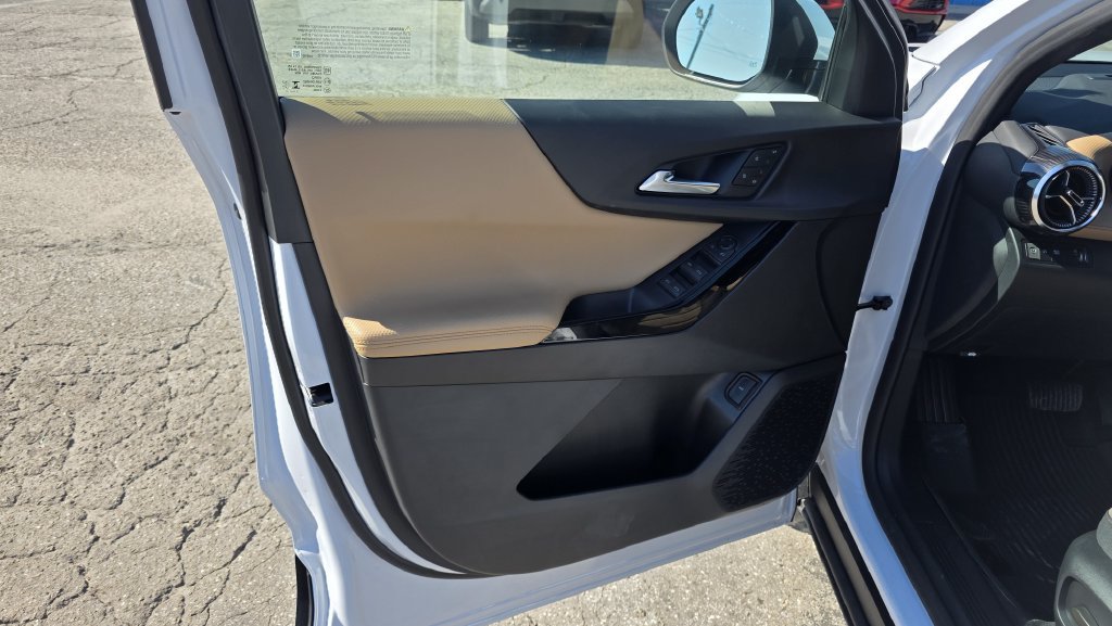 New 2027 Chevrolet Equinox ACTIV w/ Convenience Package III FWD image 14