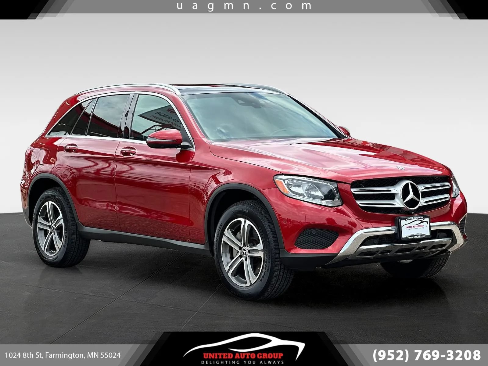 Used 2018 Mercedes-Benz GLC 300 4MATIC w/ Premium Package image 1