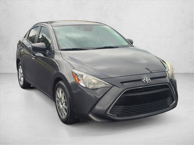 Used 2018 Toyota Yaris iA FWD image 3