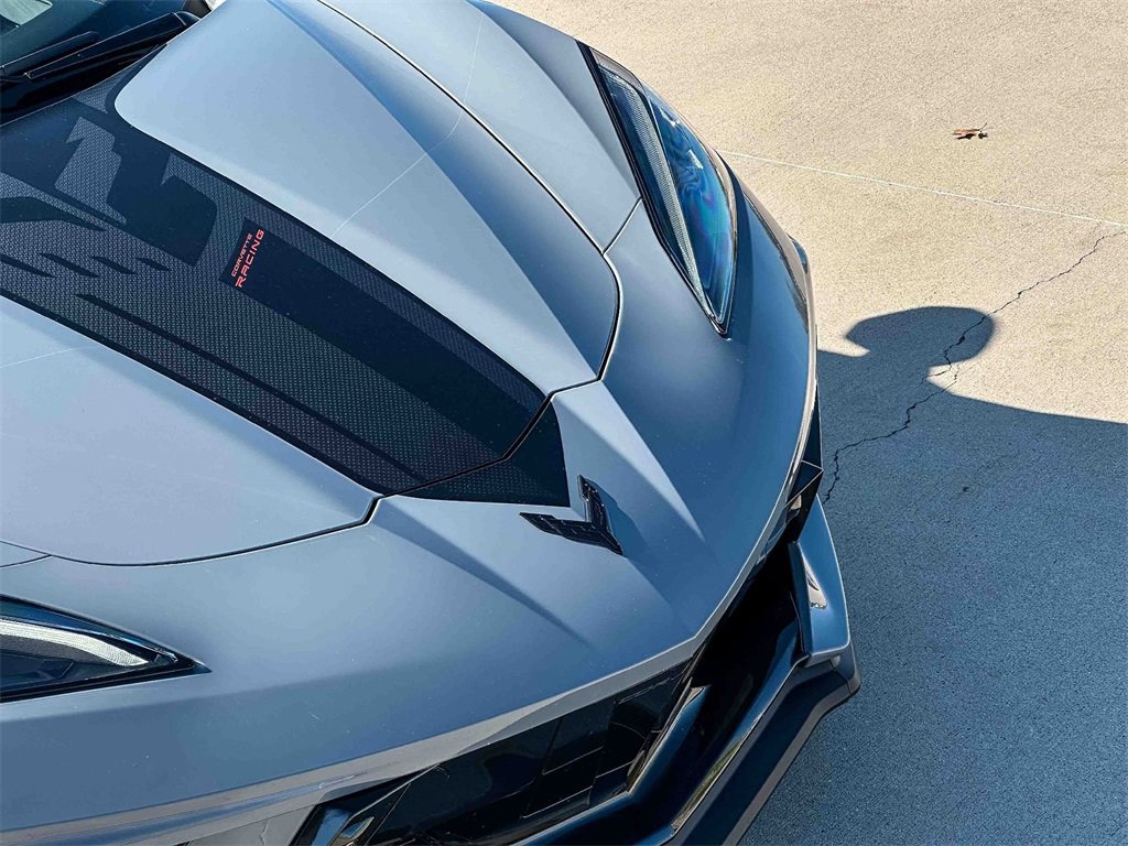 Used 2024 Chevrolet Corvette Stingray Preferred Cpe w/ Z51 Performance Package image 11