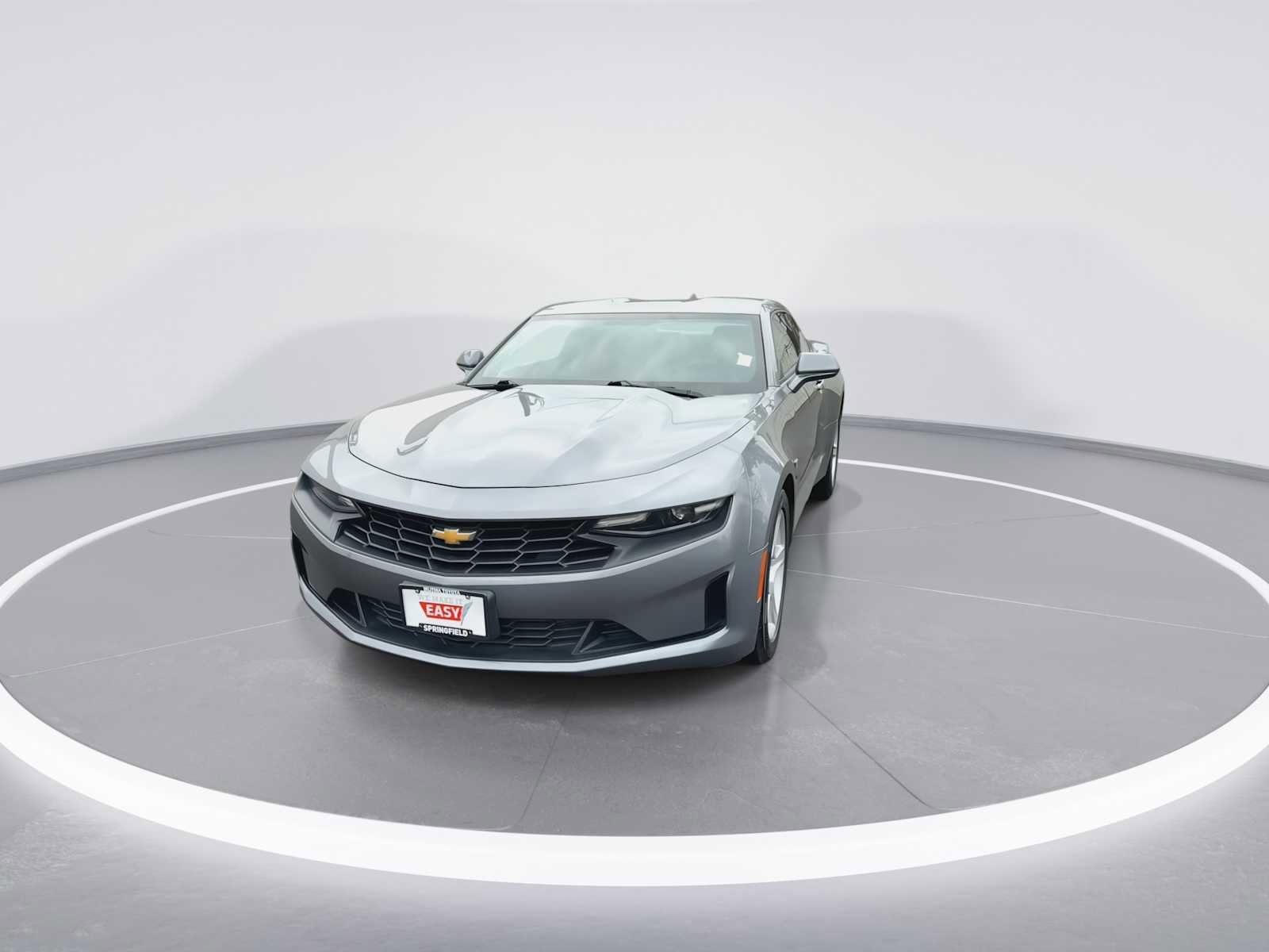 Used 2020 Chevrolet Camaro LT image 3