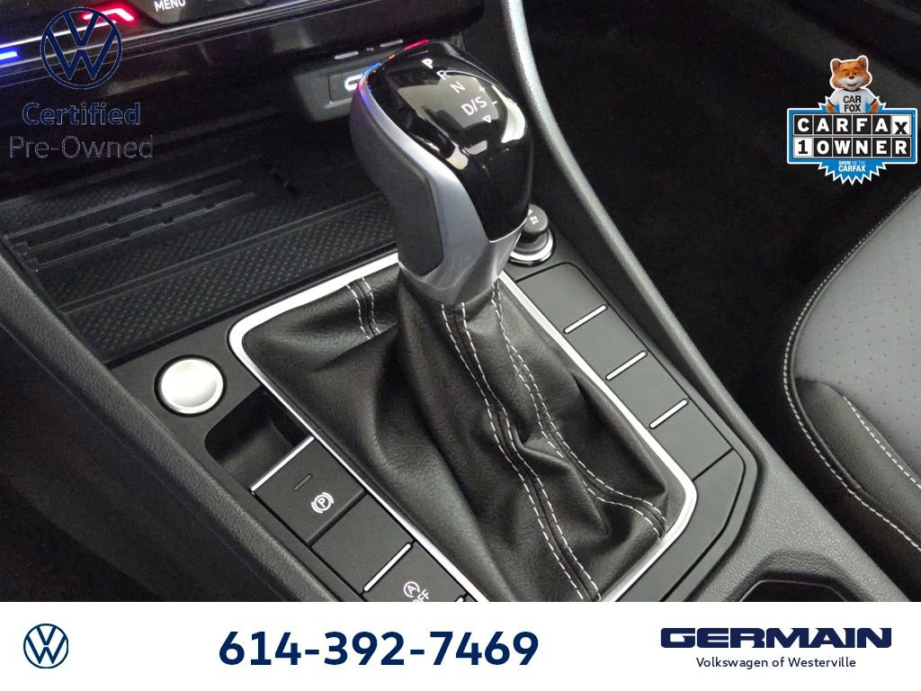 Certified 2025 Volkswagen Jetta SE w/ Sunroof Package image 30