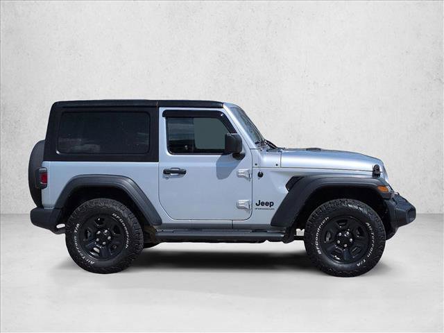 Used 2023 Jeep Wrangler Sport AWD/4WD image 4