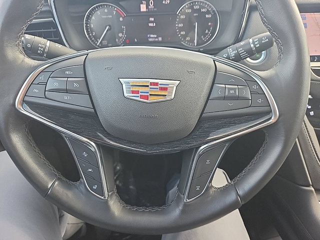 Certified 2022 Cadillac XT5 Premium Luxury AWD/4WD image 20
