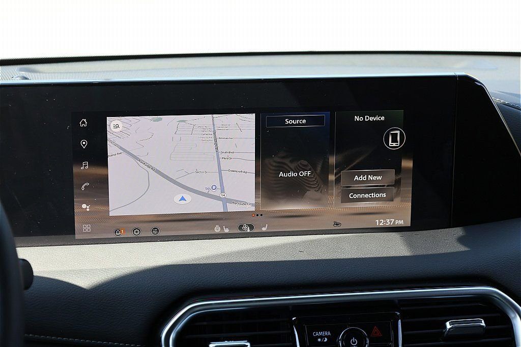 New 2026 Nissan Armada SL w/ Captain's Chari Seat Package image 14