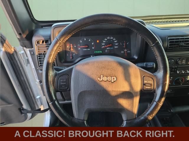 Used 2004 Jeep Wrangler 4WD image 28