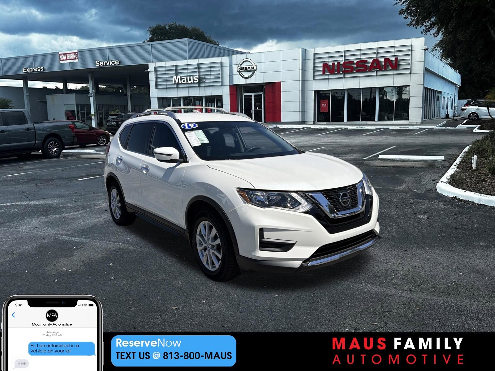Used 2019 Nissan Rogue SV image 1