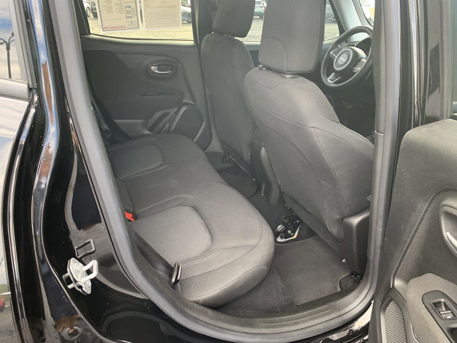 Used 2021 Jeep Renegade Sport image 12