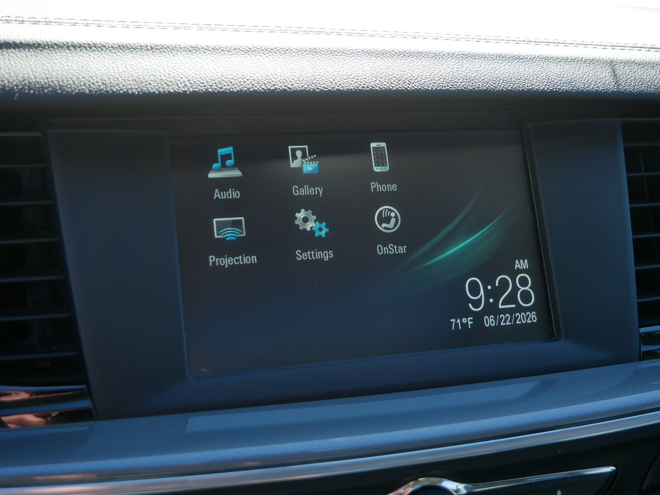 Used 2018 Buick Regal Preferred w/ Driver Confidence Package #1 FWD image 29