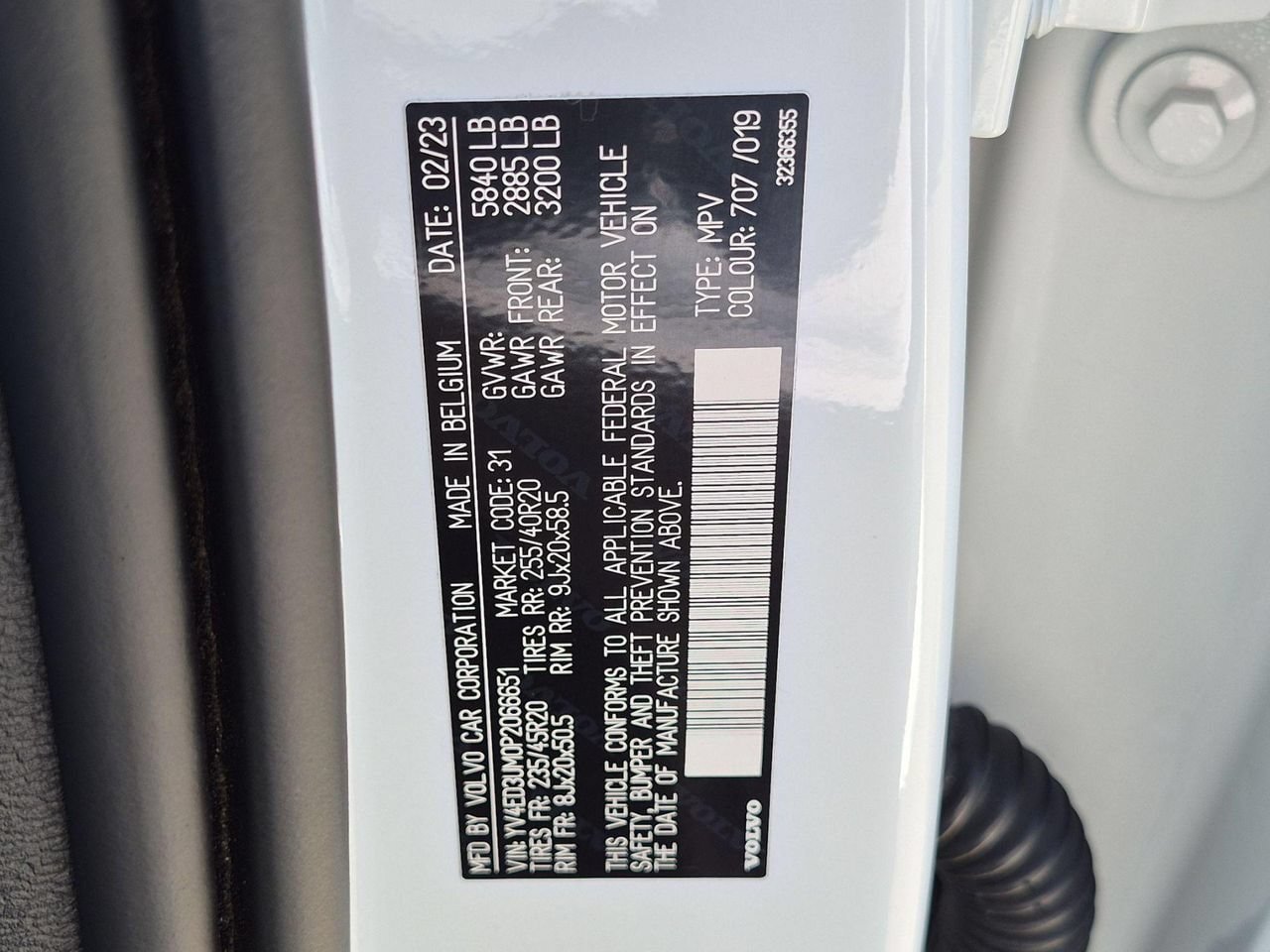 Certified 2023 Volvo XC40 Recharge Ultimate AWD/4WD image 28