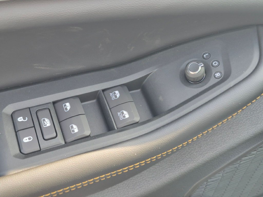 New 2026 Jeep Grand Cherokee Limited AWD/4WD image 10