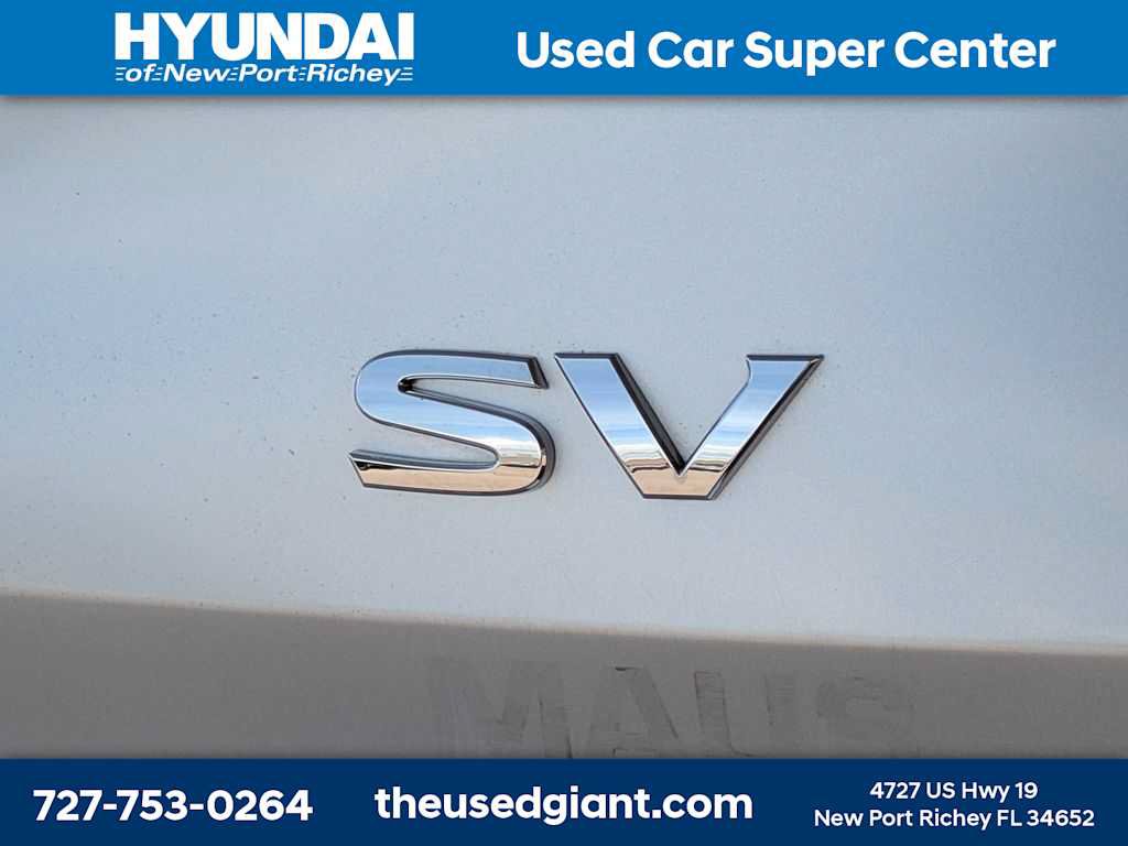Used 2018 Nissan Rogue SV w/ Premium Package FWD image 14