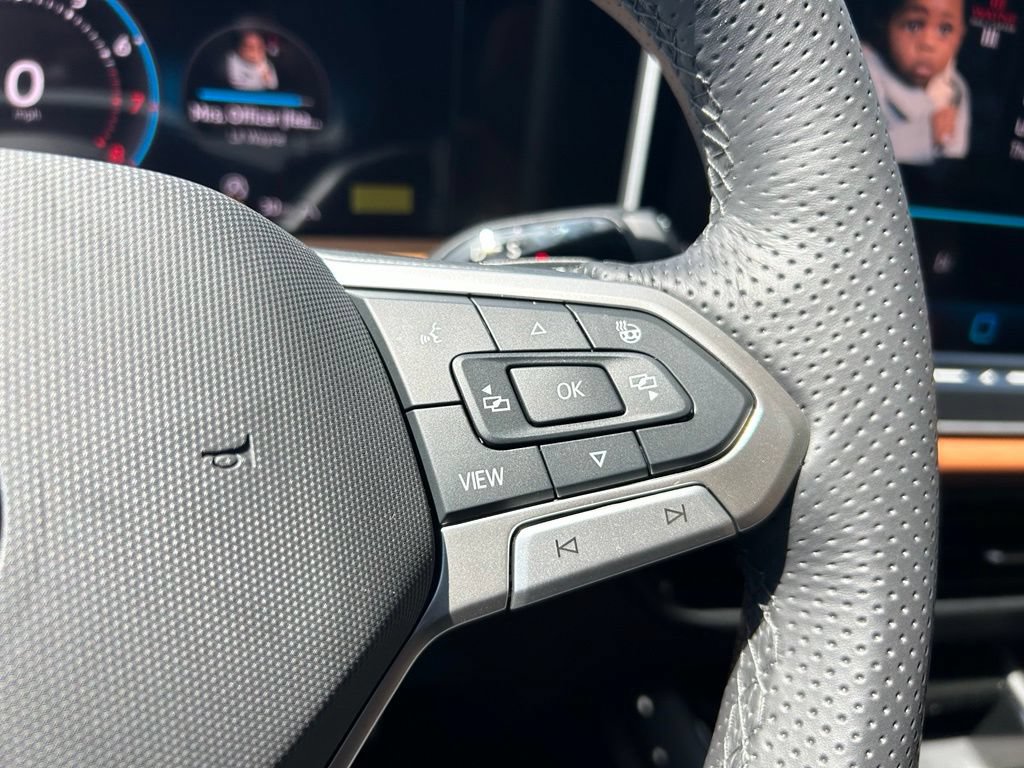 New 2026 Volkswagen Tiguan SEL R-Line AWD/4WD image 21