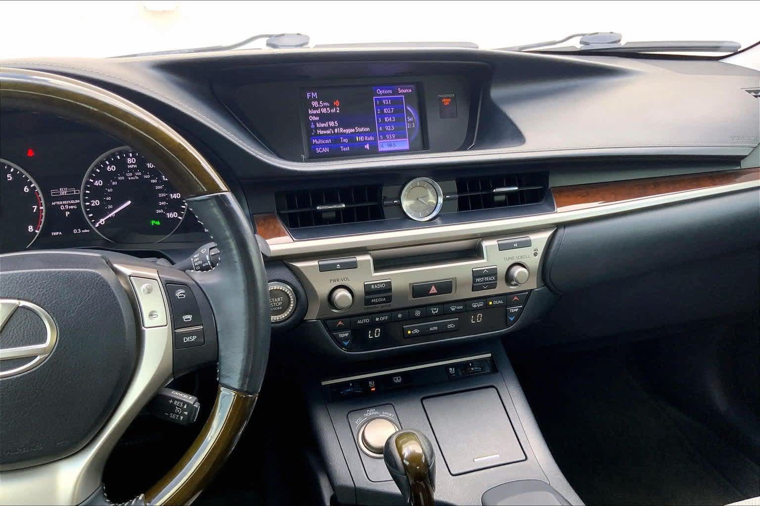 Used 2014 Lexus ES 350 FWD image 15