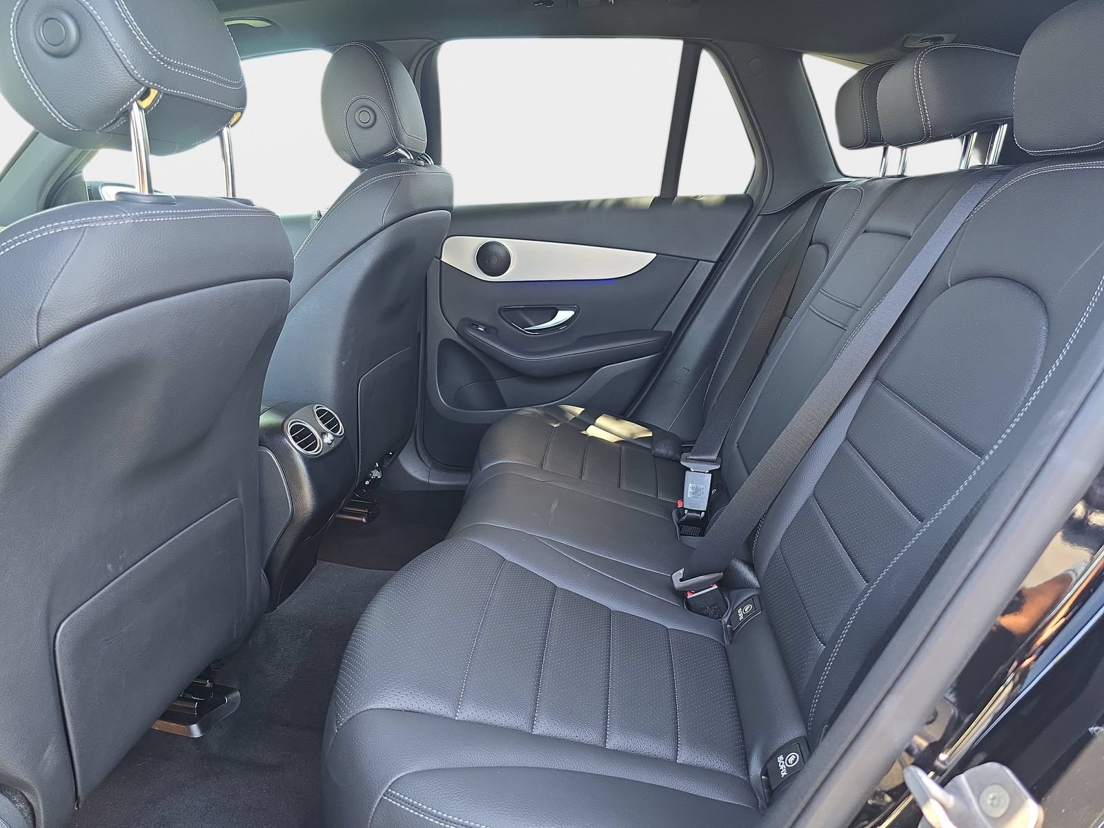 Used 2020 Mercedes-Benz GLC 300 image 18