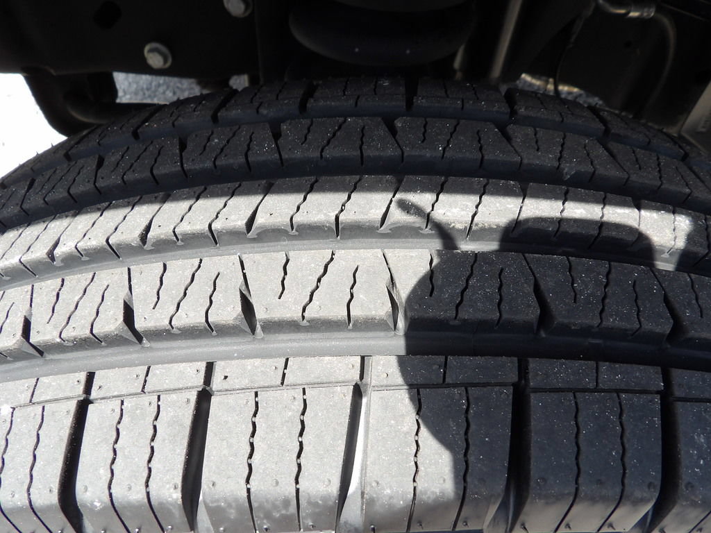Used 2023 Ford E-450 and Econoline 450 Super Duty w/ Power Windows & Locks Group RWD image 40