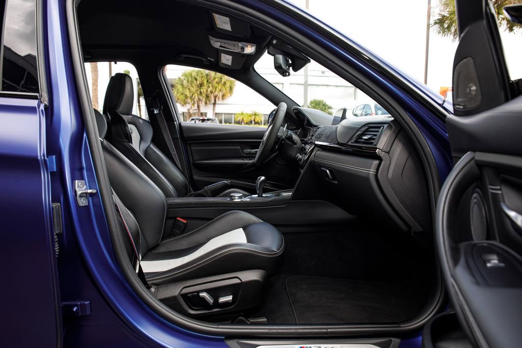 Used 2018 BMW M3 CS w/ Executive Package image 37
