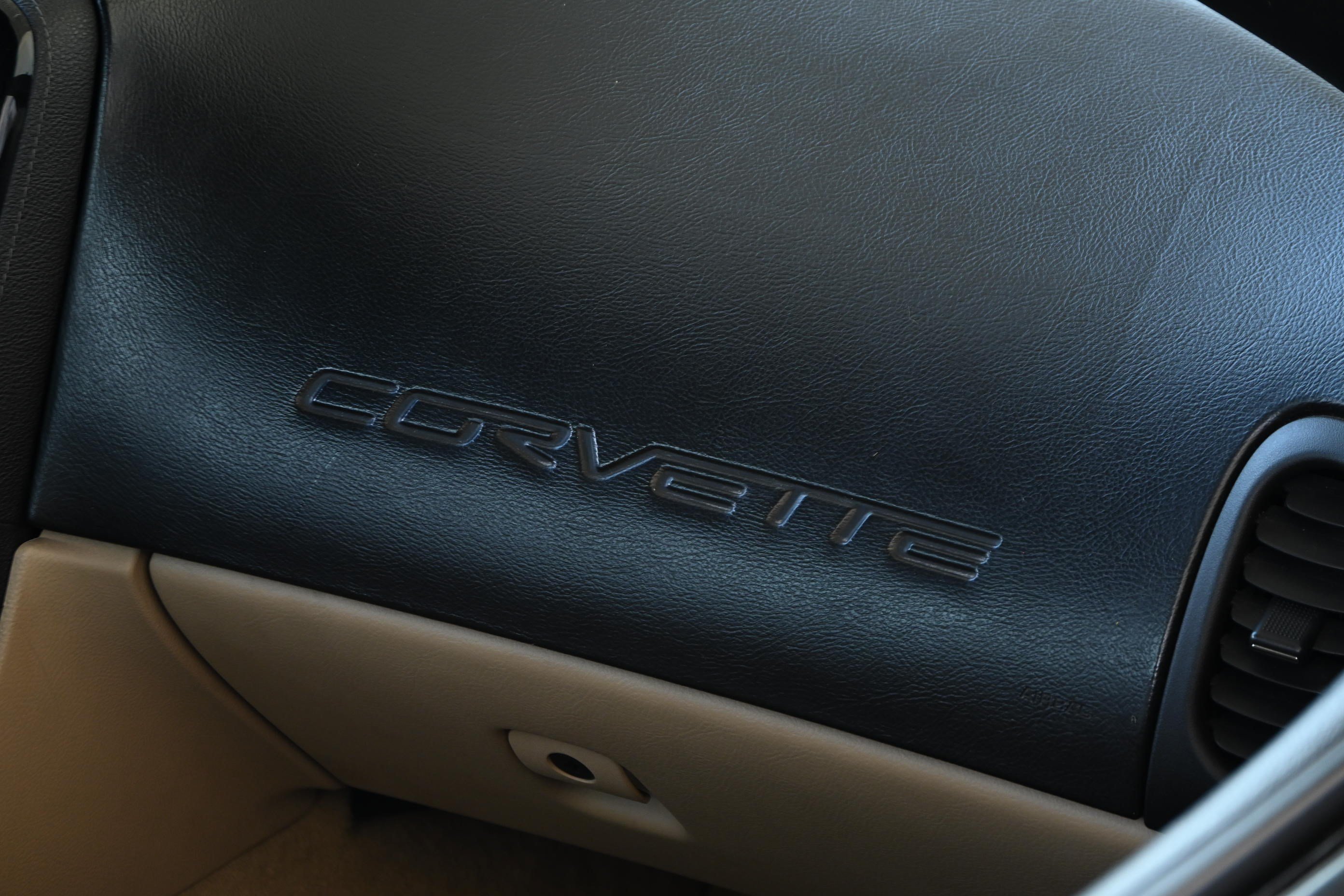 Used 2008 Chevrolet Corvette Convertible RWD image 29