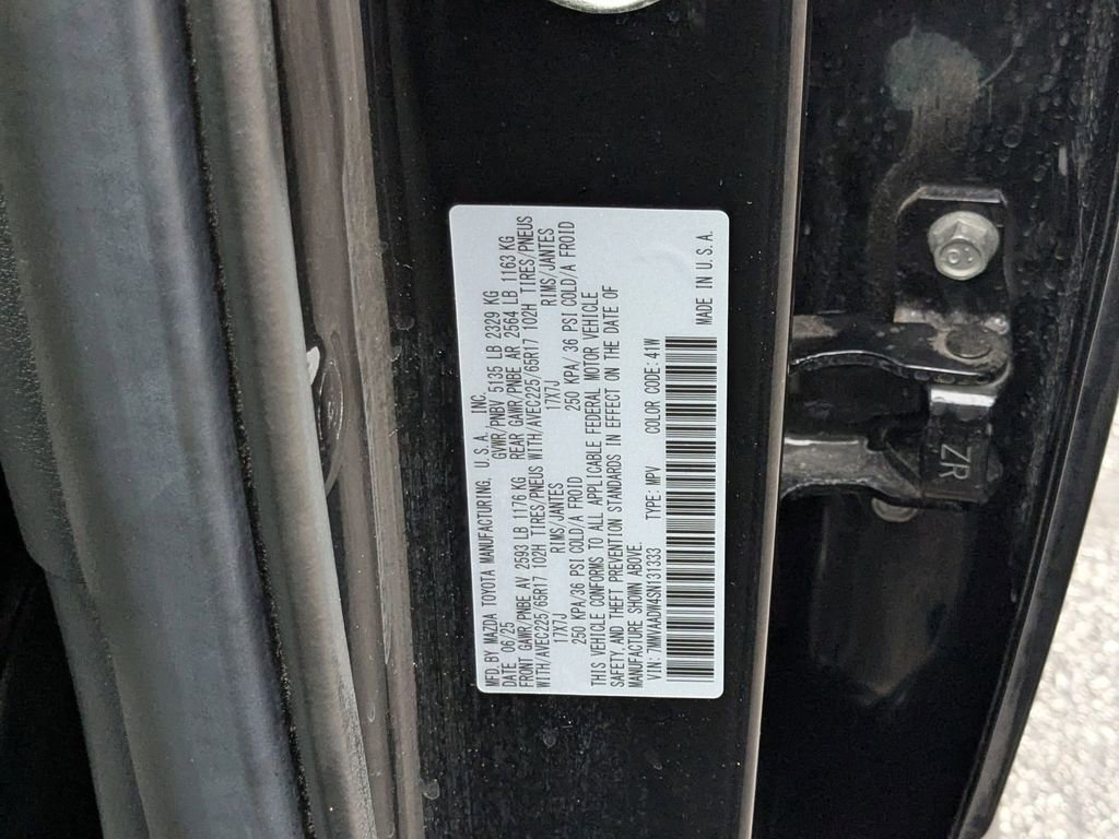 Used 2025 MAZDA CX-50 AWD 2.5 Hybrid w/ Premium Pkg image 27