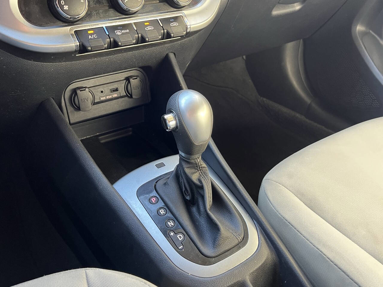 Used 2013 Kia Rio LX w/ PWR Pkg image 19