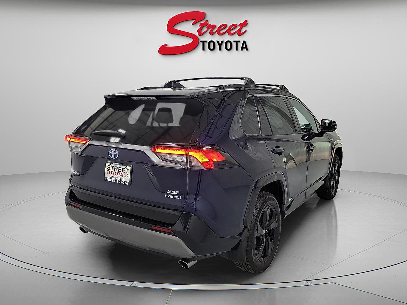 Certified 2021 Toyota RAV4 XSE AWD/4WD image 4