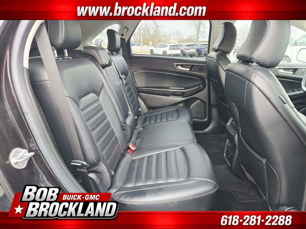 Used 2023 Ford Edge SEL image 14