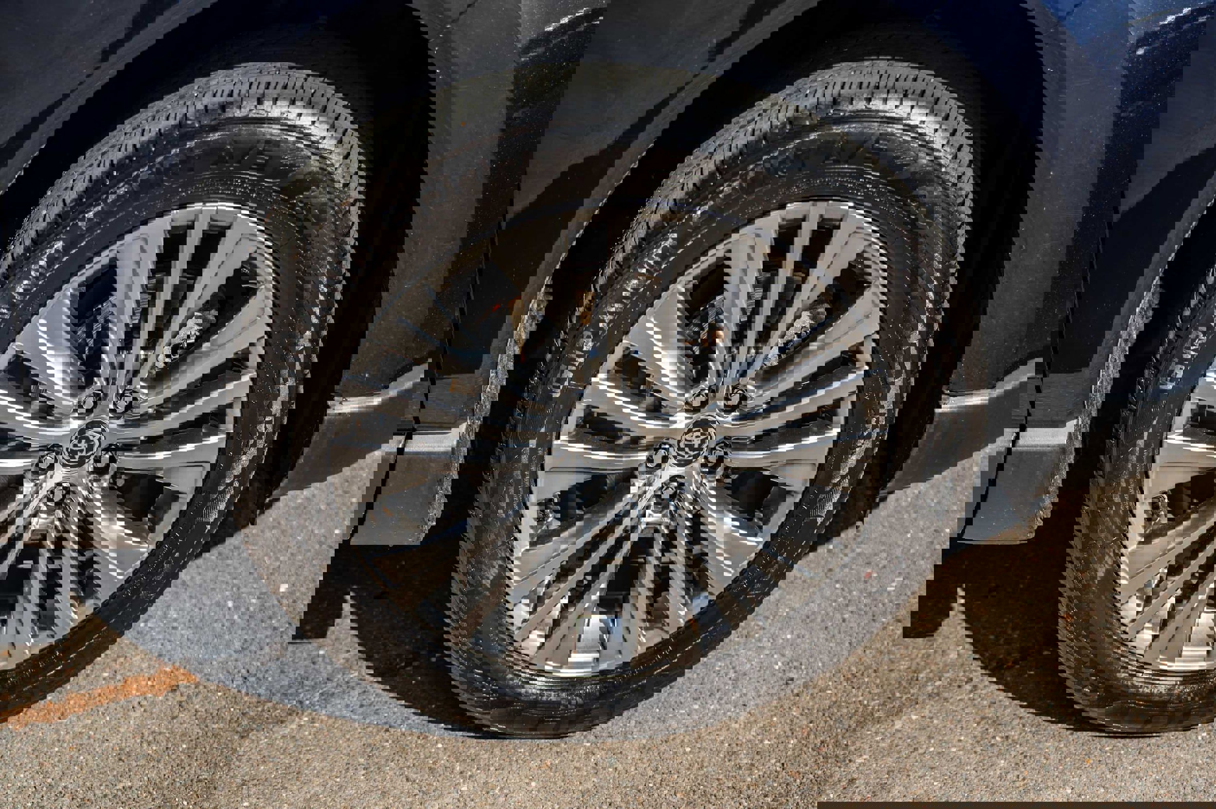 Certified 2022 Toyota Venza XLE image 7