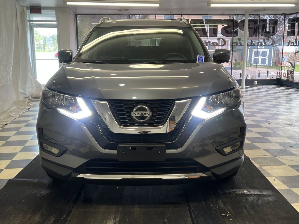 Used 2020 Nissan Rogue SL AWD/4WD image 2
