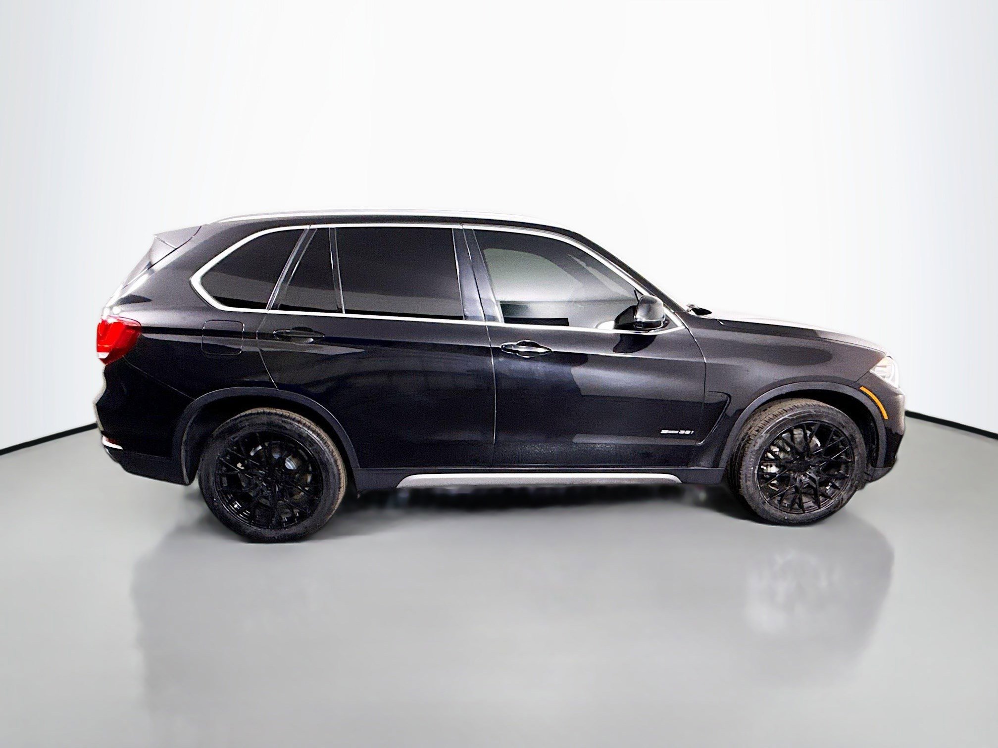 Used 2018 BMW X5 sDrive35i image 11