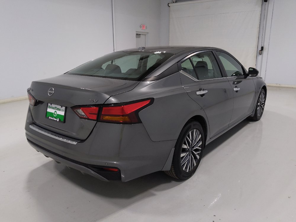 Used 2023 Nissan Altima 2.5 SV FWD image 9